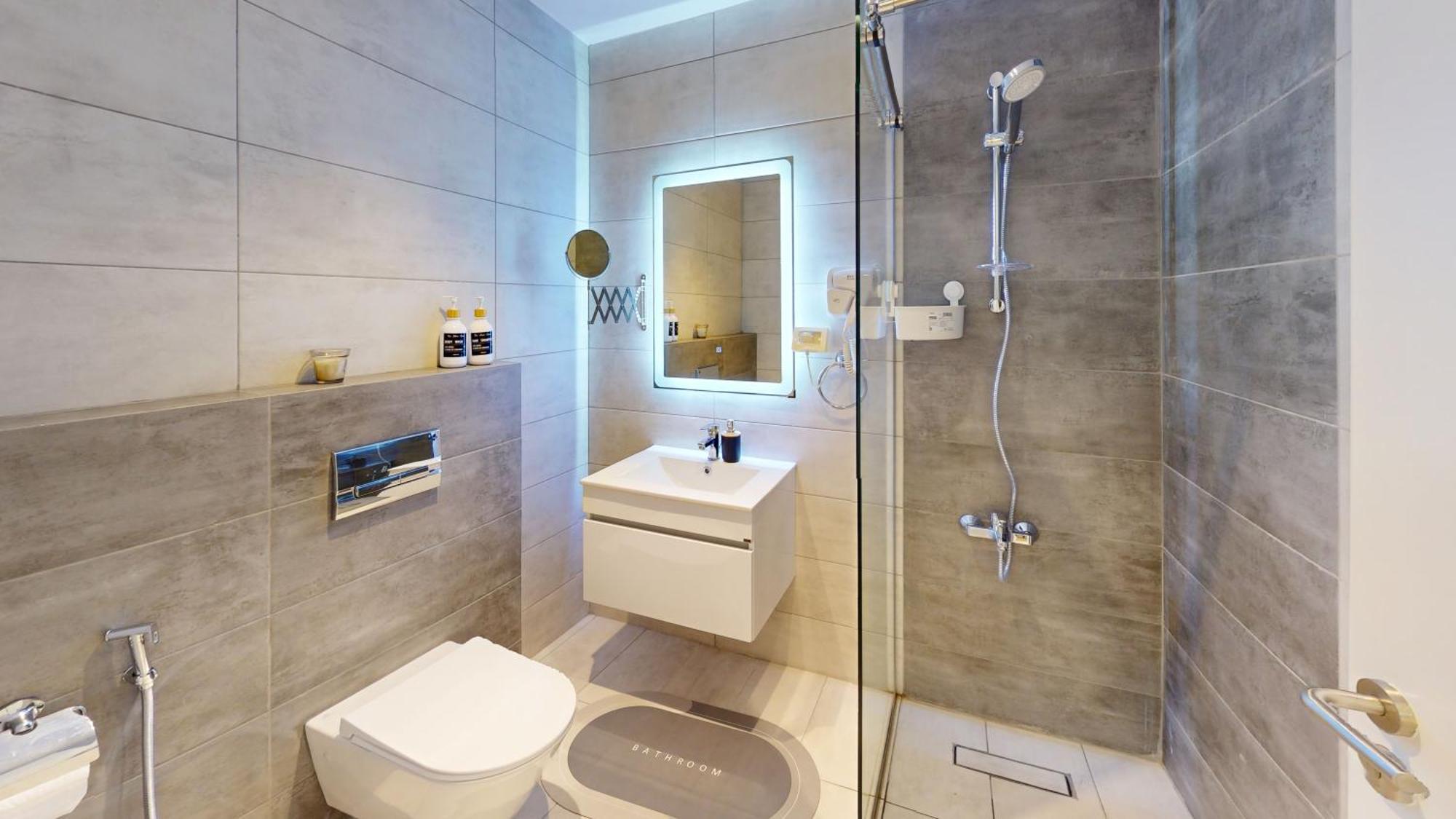 Al Fares Luxury Furnished Apartment-Damac Tower Amã Exterior foto